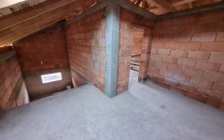 Casa 4 Camere la Rosu, 386 mp, Alba-Micesti - Poză 10