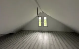 Casă de vânzare în Comuna Băbeni - Poză 15