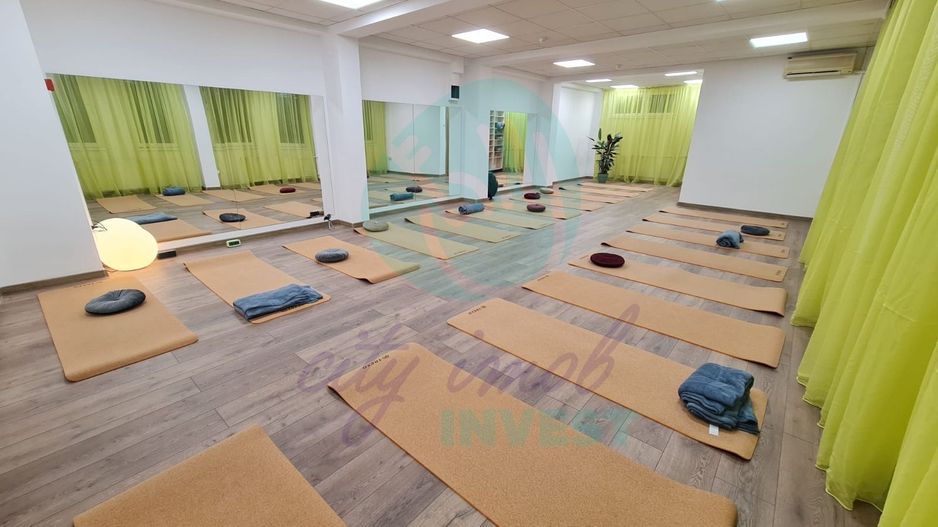 Casa multifunctionala la 9 minute de metrou Eroii Revolutiei - Poză 1