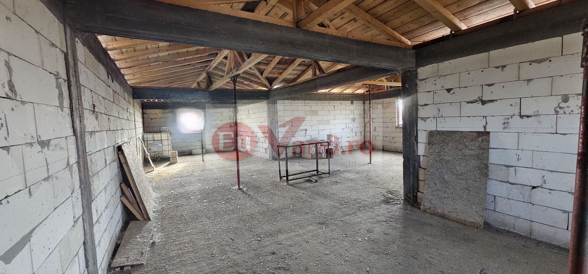 Casa la rosu Bariera Traian, teren 896 mp, COMISION 0% - Poză 7