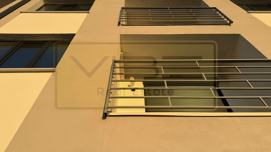 Apartament NOU 3 camere cu parcare Bucium Visani - Poză 8