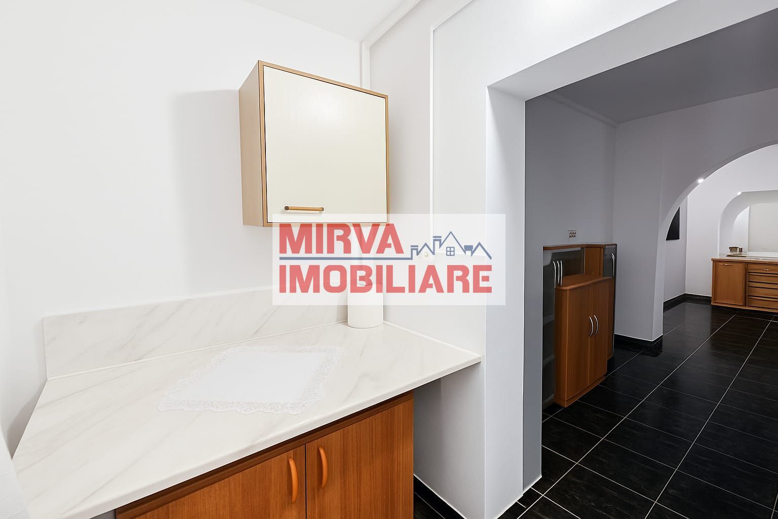 Apartament 2 camere – zona Penes Curcanul, Ploiești - Poză 5