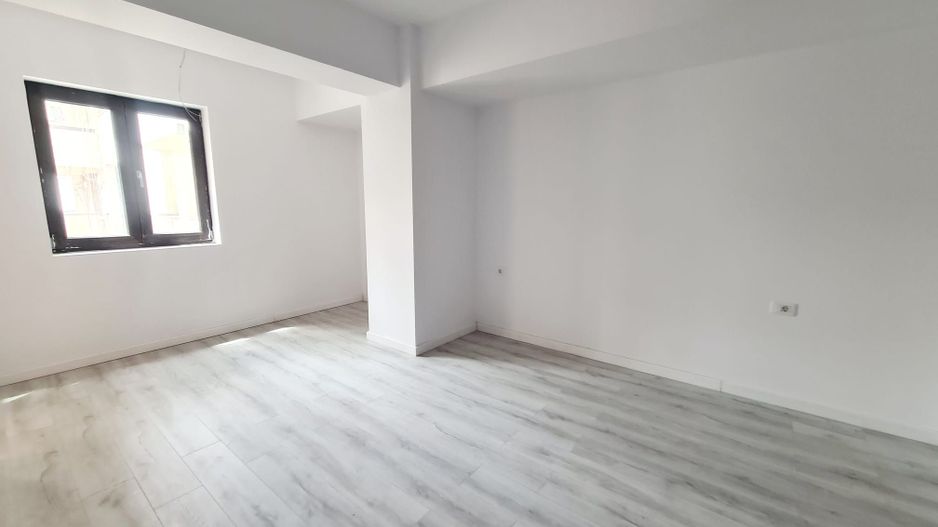 Apartament 3 camere - Centru - Poză 9