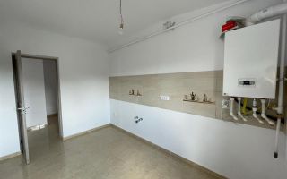 Intabulat2 camere decomandat 63mp Capat C.U.G-Valea Adanca - Poză 3