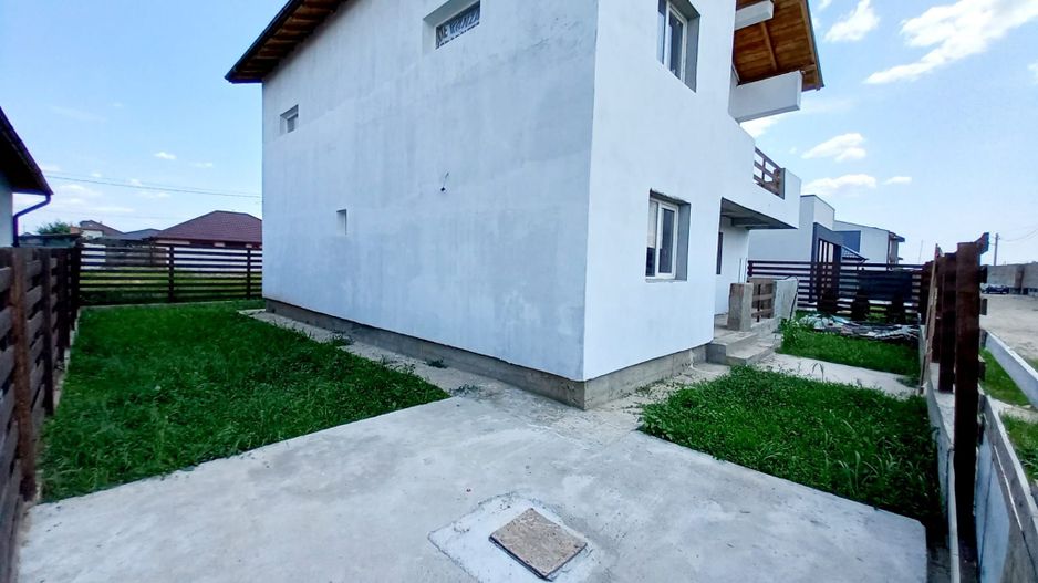 Vila comuna Berceni - Poză 2