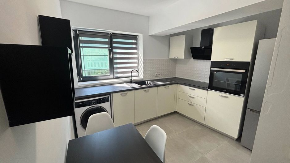 STUDIO AVRIG RESIDENCE, PARCARE SUBTERANA, MASINA DE SPALAT VASE - Poză 7
