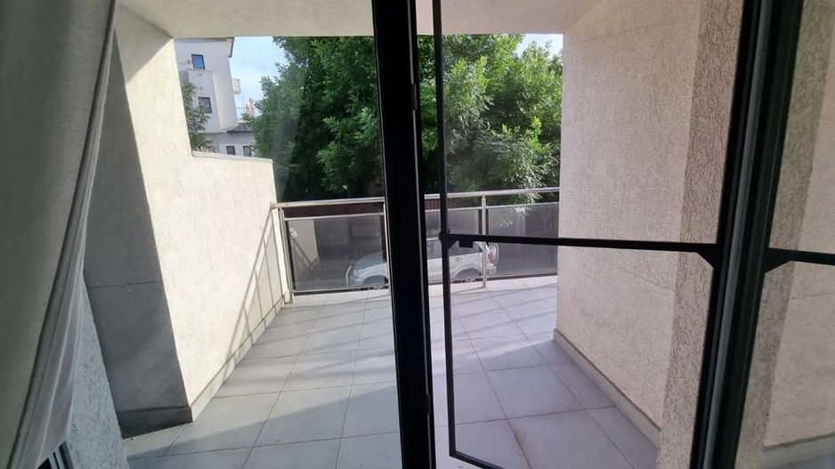 apartament 2 camere si loc parcare subteran - Poză 4