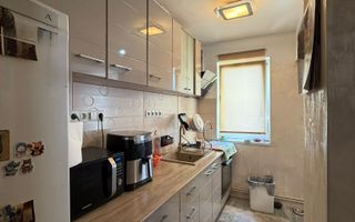 Apartament cu 2 camere, etaj intermediar, zona Vivo - Poză 6