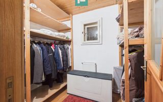 Vilă stil montan, 270 mp, teren 3000 mp - Poză 34