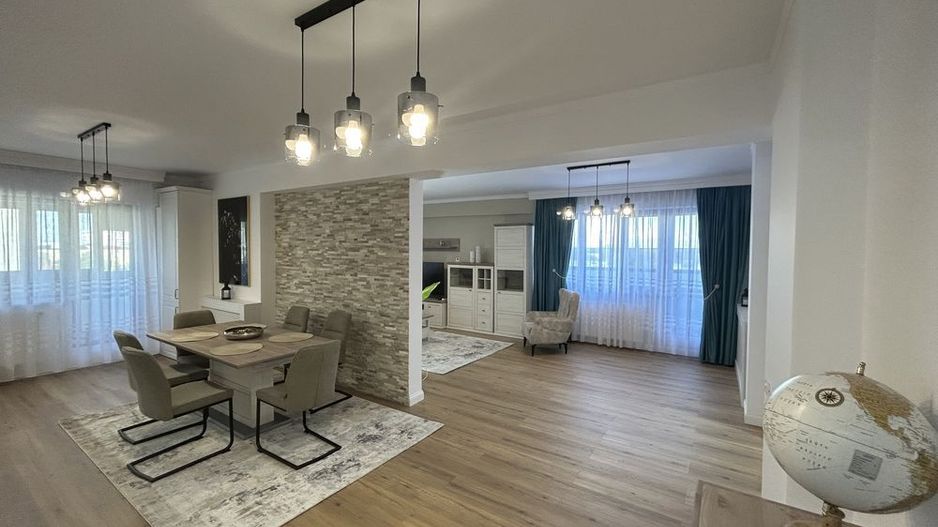 Apartament de inchiriat 3 camere - 220 MP - Poză 1