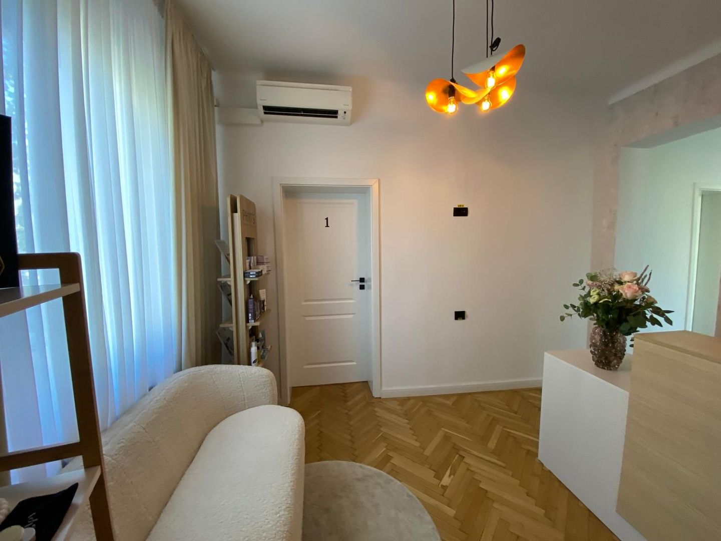 SPATIU PREMIUM | DOROBANTI - Poză 2