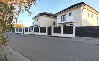 Casa Sibiu, Cristian 4 camere, 2 bai, Casa intabulata - Poză 7