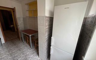 BRASADAS vinde ap 3 cam etaj 4/4 in Micro 17. - Poză 4