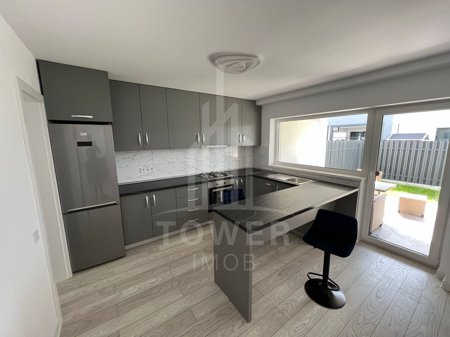 Casa 4 camere in Selimbar -zona Brana - Poză 6