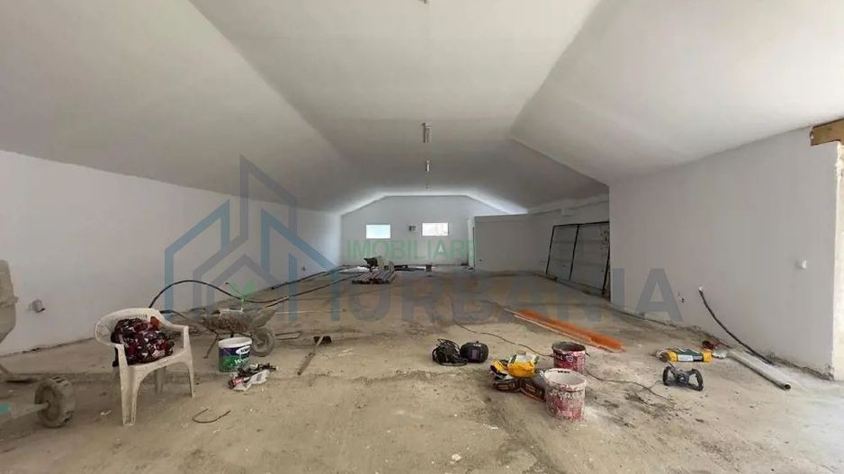 Hala industrială de vânzare, Holboca, 350 mp construcție, teren 500 mp - Poză 5