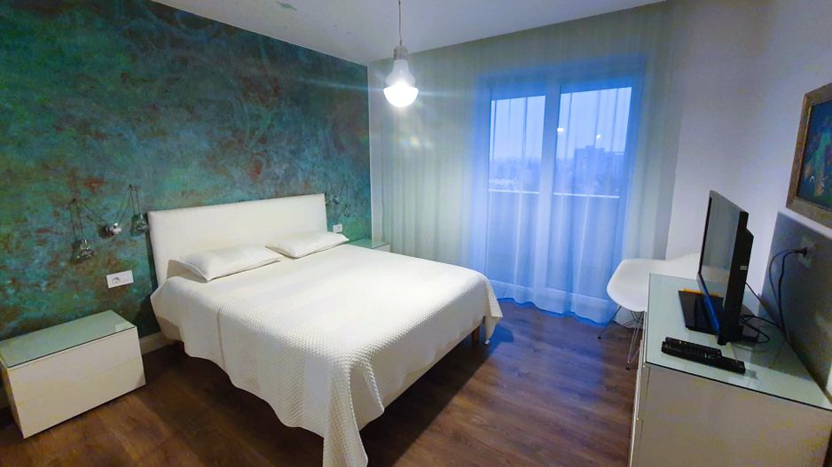 Penthouse cu 2 parcări subterane, vedere panoramică spre Tâmpa – Centrul Civic - Poză 14