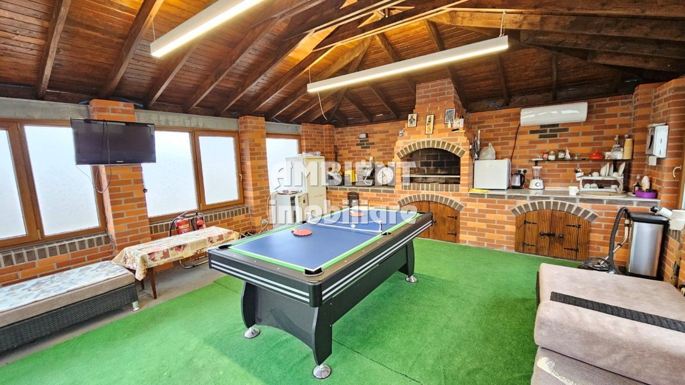 TEREN INTRAVILAN 1.000 mp, zona GURA BUSTEI - Poză 7