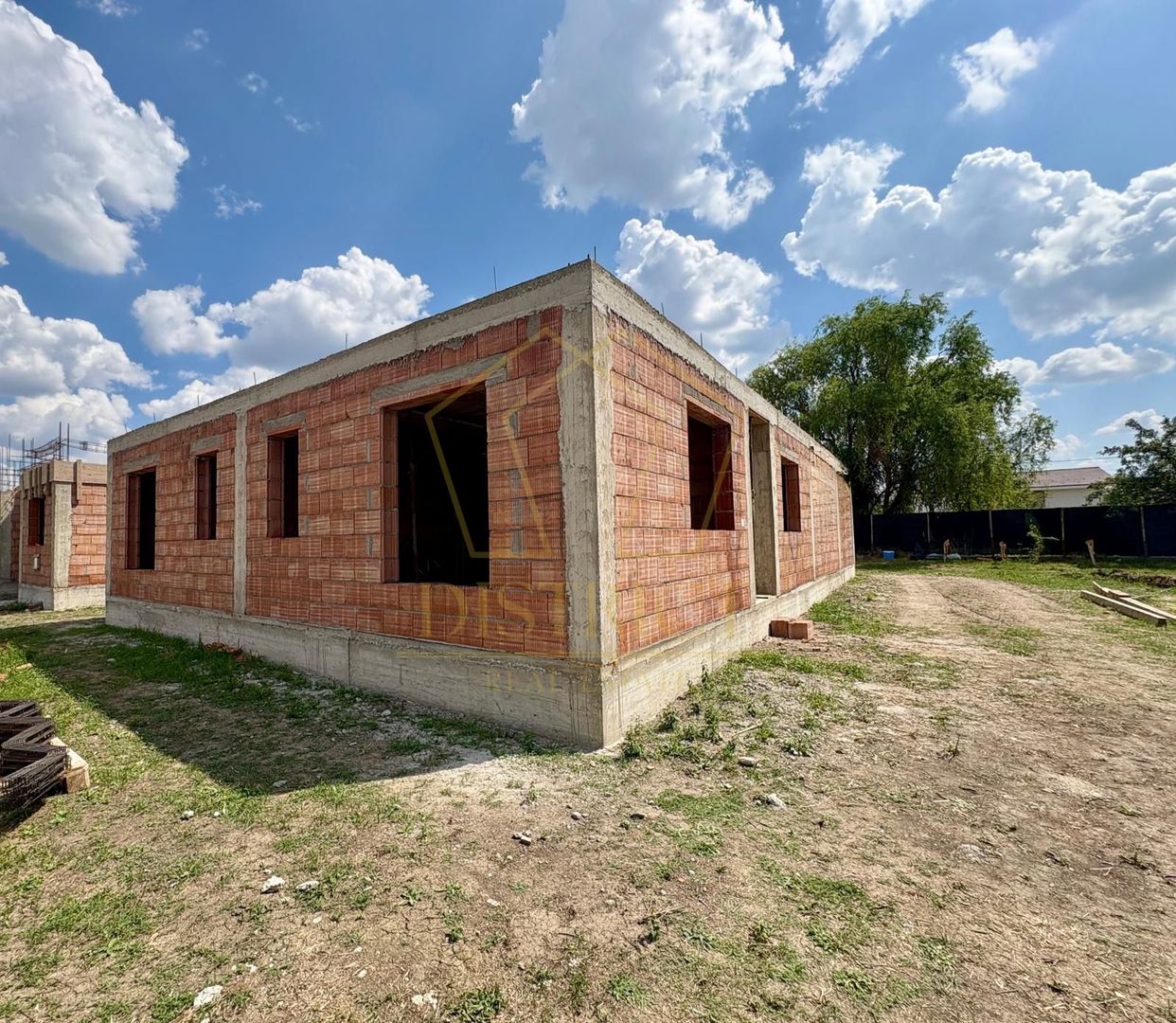 Duplex spațios cu 3 camere si toate utilitățile | Mosnita Noua | Lidl - Poză 1