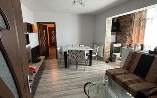 vand apartament 3 camere, zona Splai Mihai Viteazul, et 3, incalzire p - Poză 4