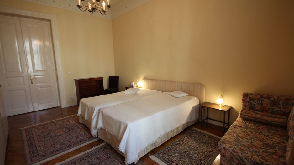 APARTAMENT DEOSEBIT IN ZONA CENTRALA - Poză 30