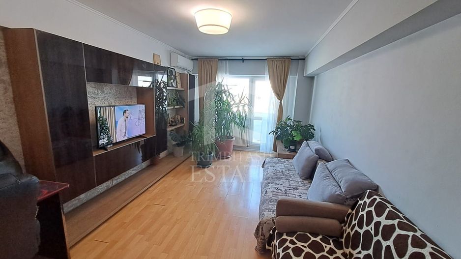 Apartament 3 camere Titan IOR Parc - Poză 1