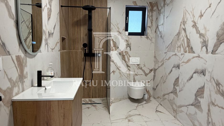 Casa cu 4 dormitoare | Jacuzzi | Sauna | Sanmartin | Oradea - Poză 13
