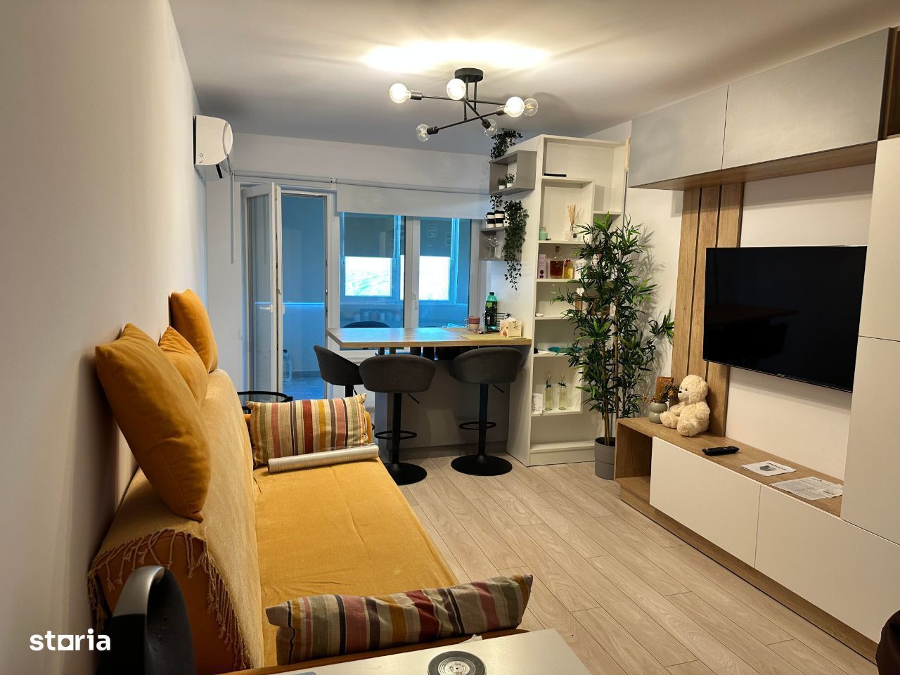 Apartament 3 camere Copou - mobilat - Poză 1