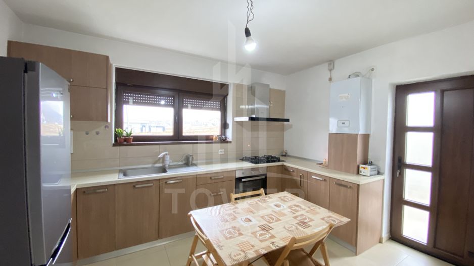 Casă individuală 5 camere cu 372 mp teren în Bavaria - Poză 8