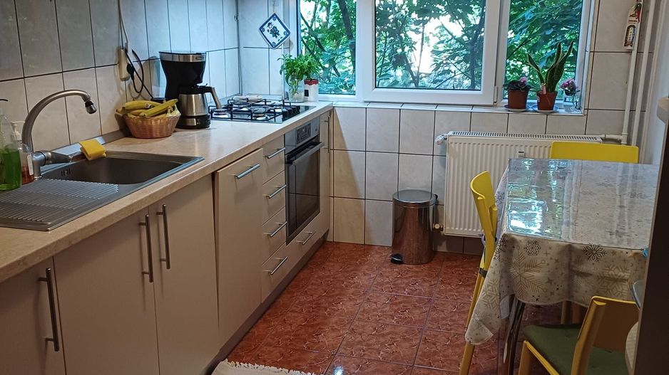 ✨ 4 camere de vanzare | renovat | Etaj 2 | Balcon mare | Metrou Gorjului - Poză 2