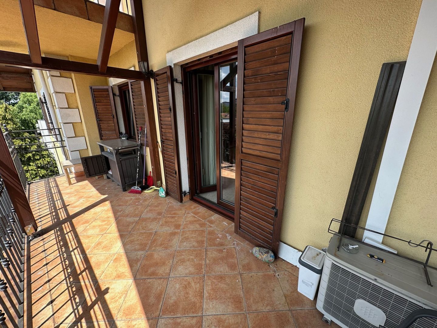 Apartament spatios zona Lipovei - Poză 4