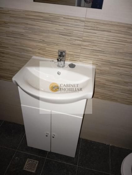 Calea Victoriei I Garsoniera in vila  I P+2 I Vedere stradala - Poză 8