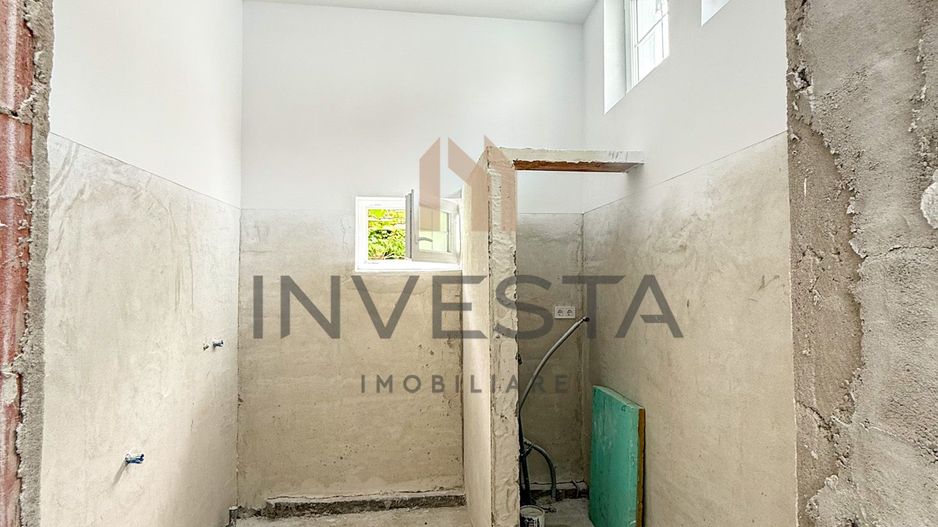 Casa semifinisata de vanzare pe strada Brasov! - Poză 8