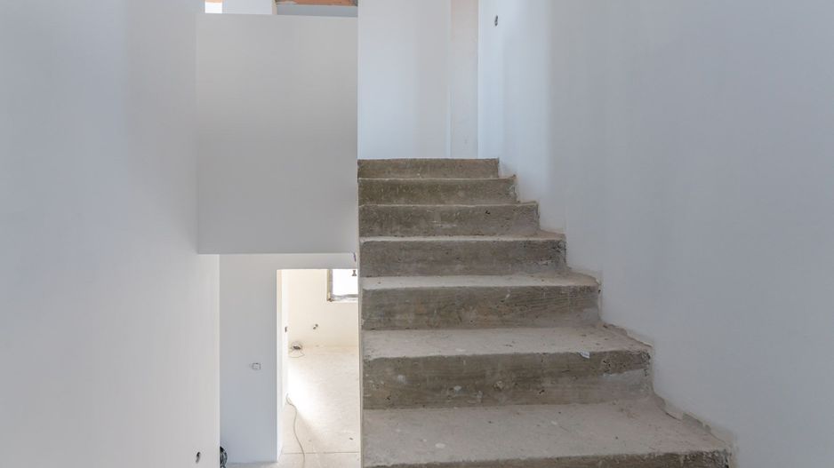 Casă nouă în Bod, P+M, de vânzare "la alb" sau "la cheie" - Poză 11