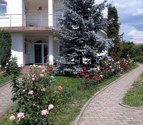 Reședință de lux cu potențial comercial –zonă Băi, Sângeorgiu de Mureș - Poză 15