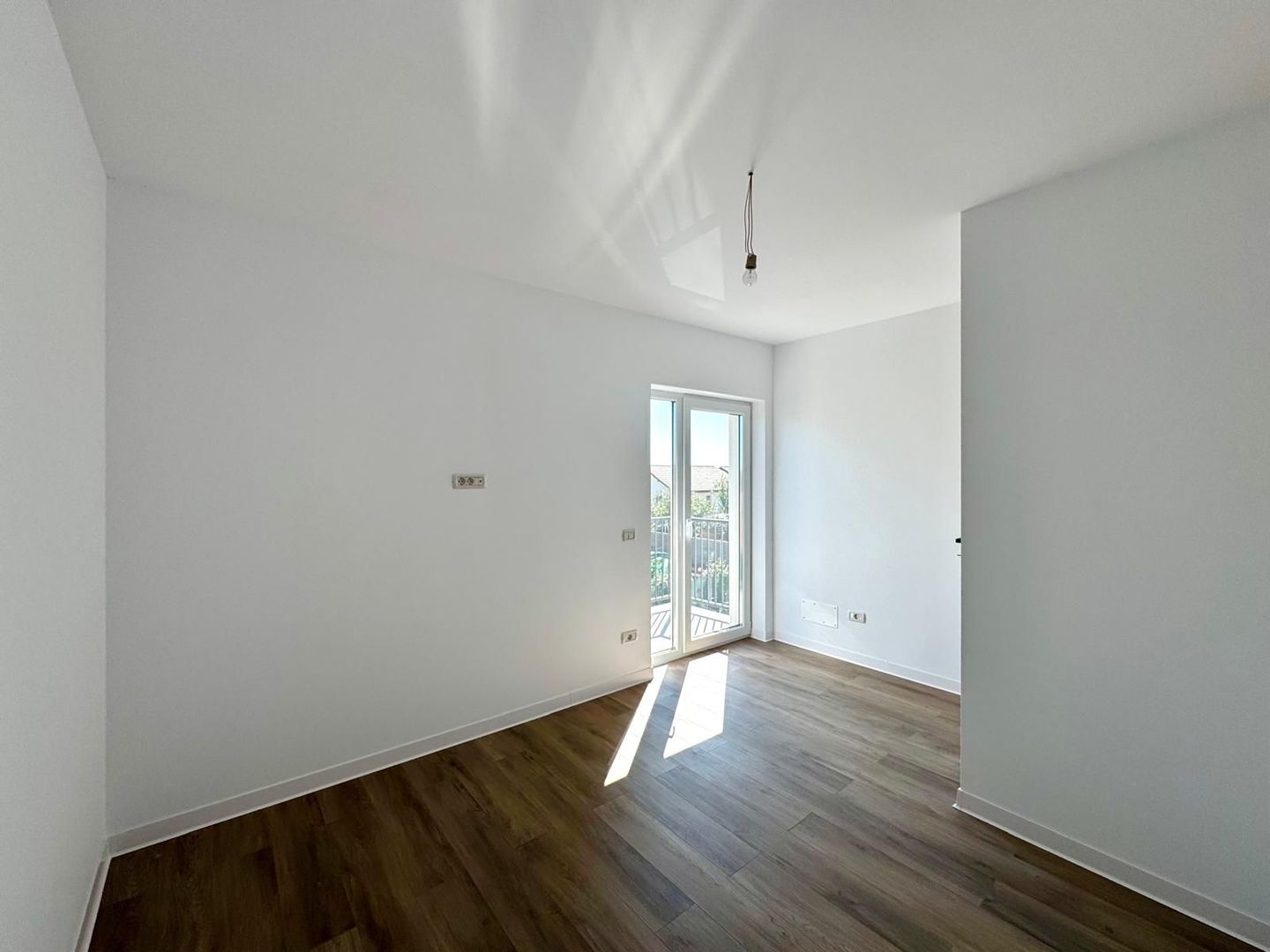 Super pret - Duplex premium cu 4 camere -  Utvin - Poză 13