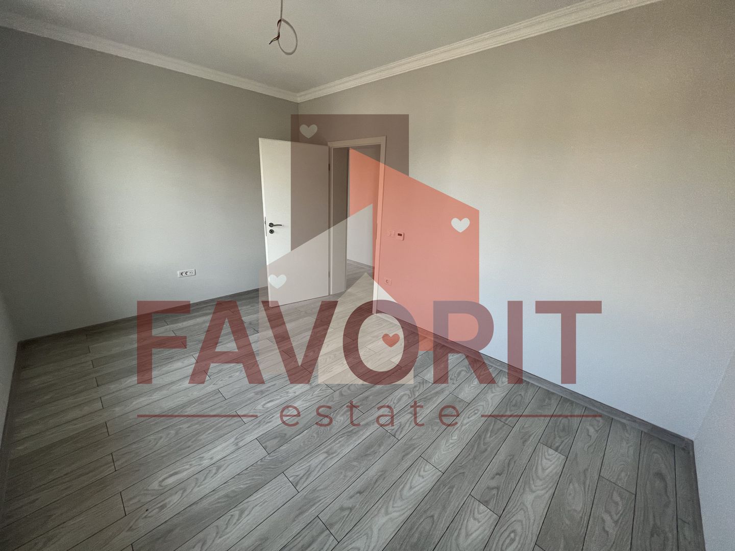 Etaj 2. Decomandat. Finisaje superioare - Poză 9