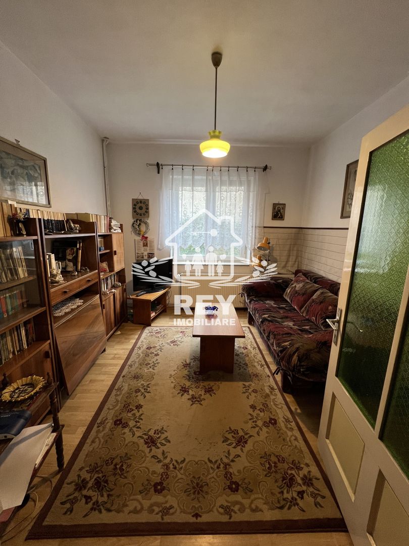 Casă de închiriat în Cisnădie zona Str. Teilor/se acceptă muncitori - Poză 13