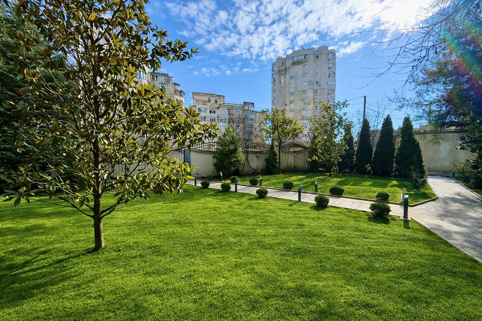 Vila / Casa de lux de vanzare  1000mp teren Str. Primaverii Constanta - Poză 20