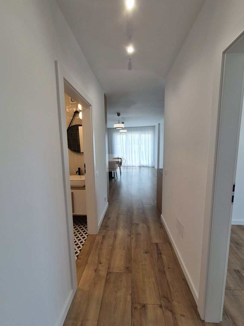 Vanzare 3 camere- 78 mp + 2 balcoane– parcare- Cartier Iris - Poză 5