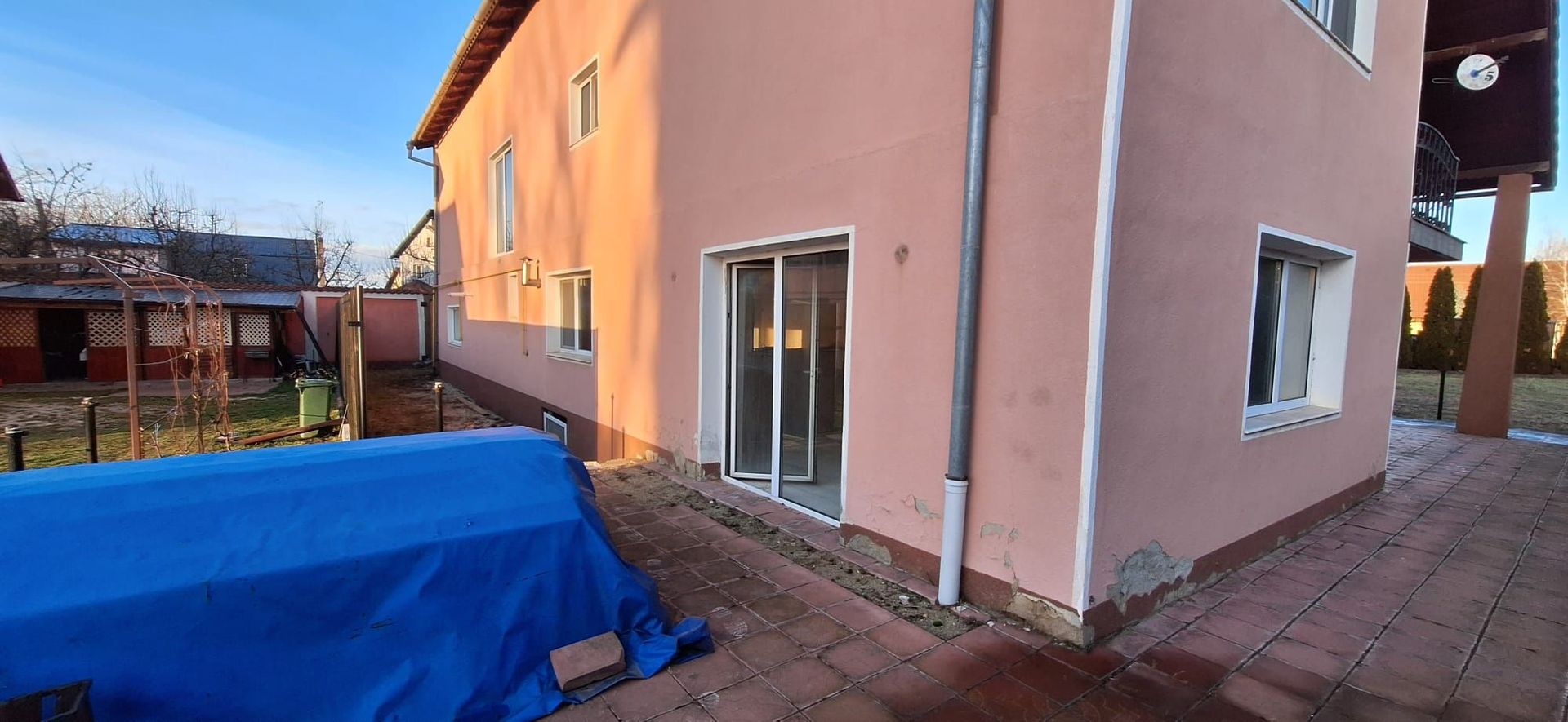 Casa singur in curte curte spatioasa zona Bartolomeu/Stupini - Poză 3