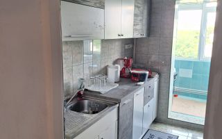 Regim hotelier, 2 camere, Micro 17, 200 lei/noapte - Poză 15