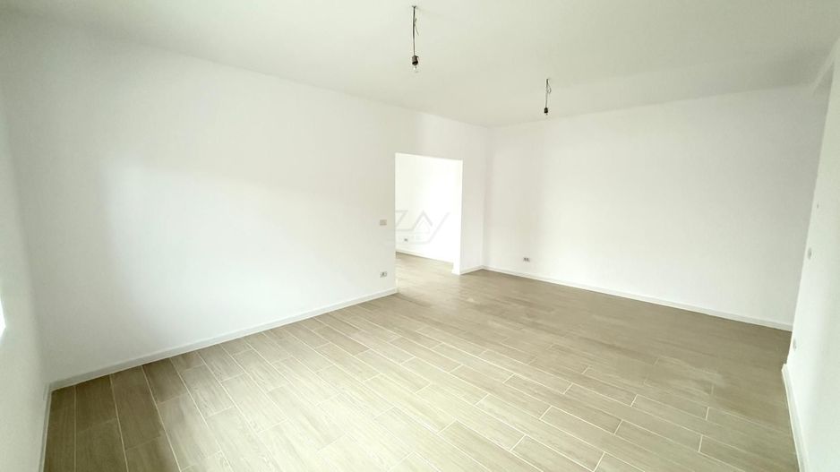 Comision 0. Duplex FINALIZAT 82 mp. Teren generos. - Poză 5