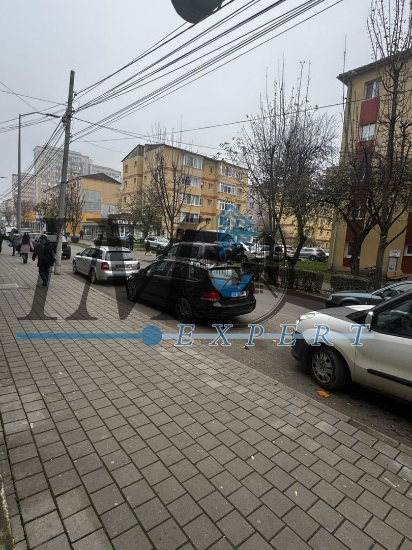 Spatiu de inchiriat in cetate - Poză 4