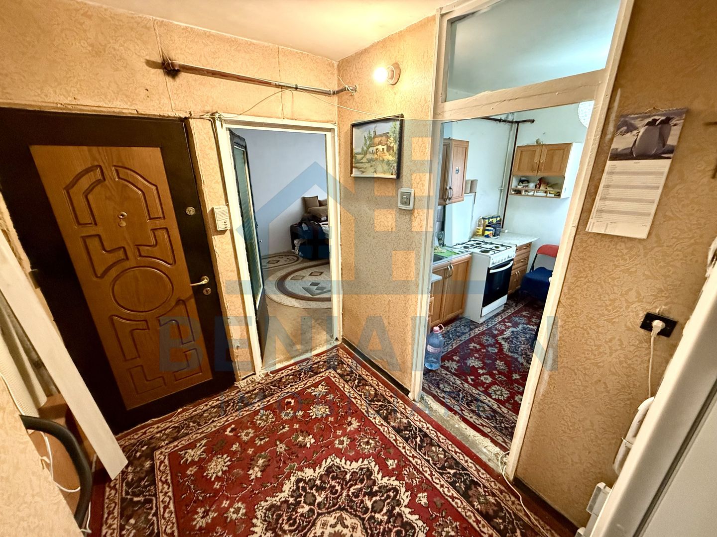 2 decomandate - etaj 3 - 53mp - teava de gaze - 1981 - Rovine - Iorga - Poză 7