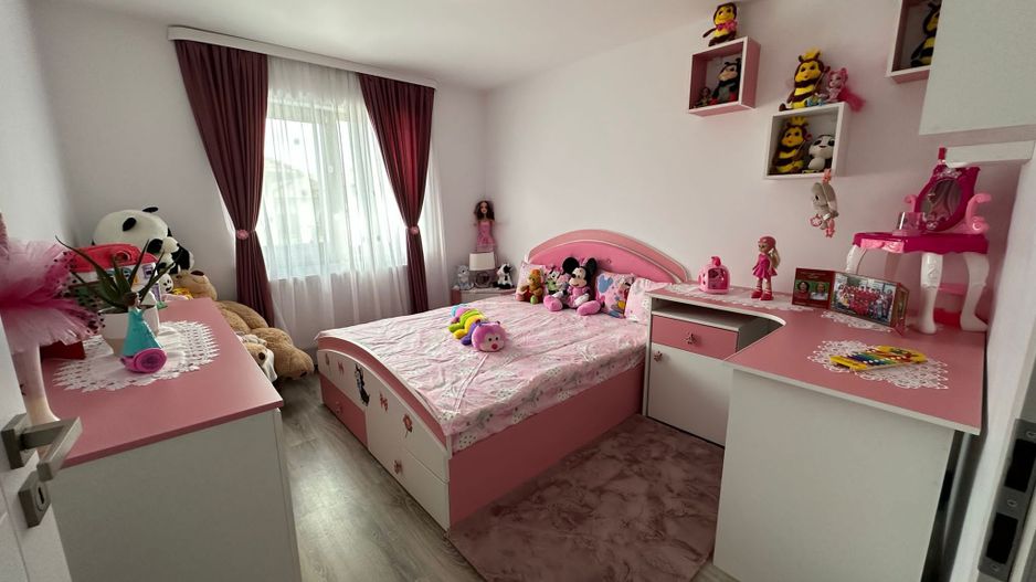 Casă de vânzare cu 3 dormitoare și curte – Ghimbav, Brașov - Poză 16