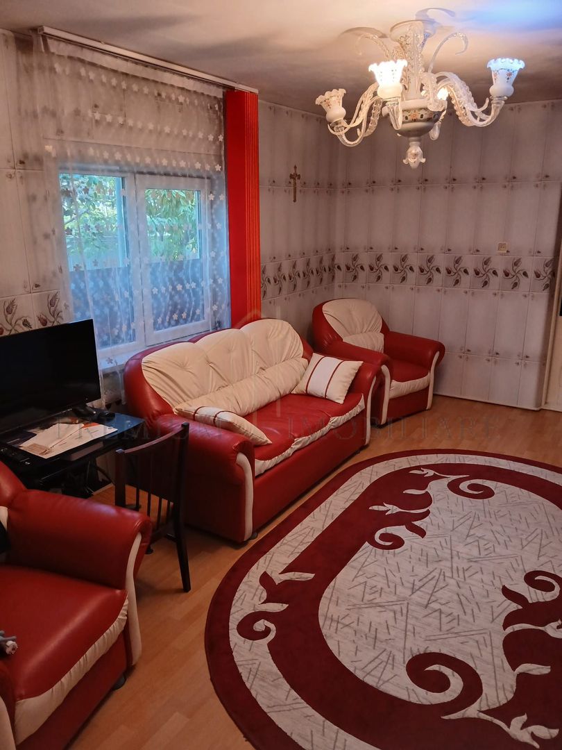 Casă 5 camere, 137 mp utili, 960 mp teren, 10 km de Onești - Poză 2