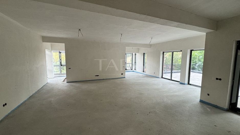 Casa modernă în Feleacu, cu teren de 850 mp, terasă generoasă și curte amenajată - Poză 2