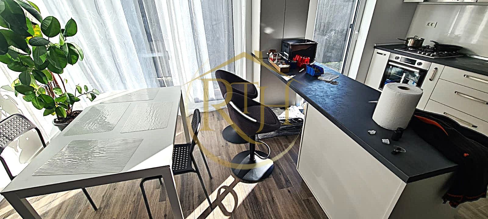 Duplex modern cu 4 camere de închiriat în Moșnița Veche in cartier Serena - Poză 8