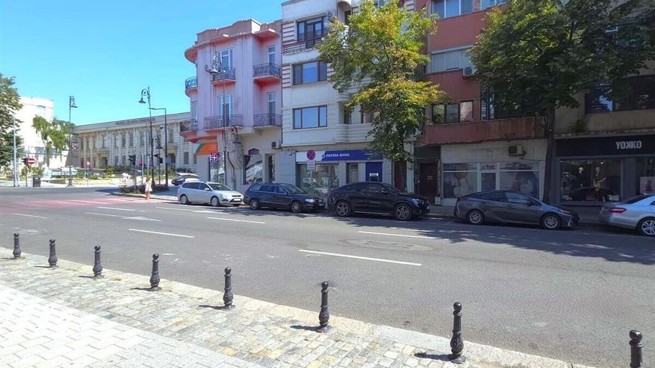 Centru - Bd Tomis 76, apartament cu 2 camere plus garsoniera separata! - Poză 1