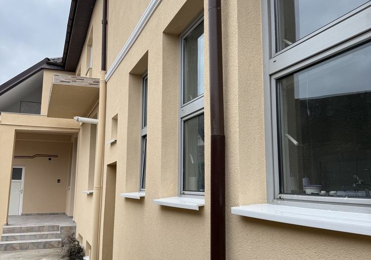 Casa S+P+1E zona Closca - Poză 3